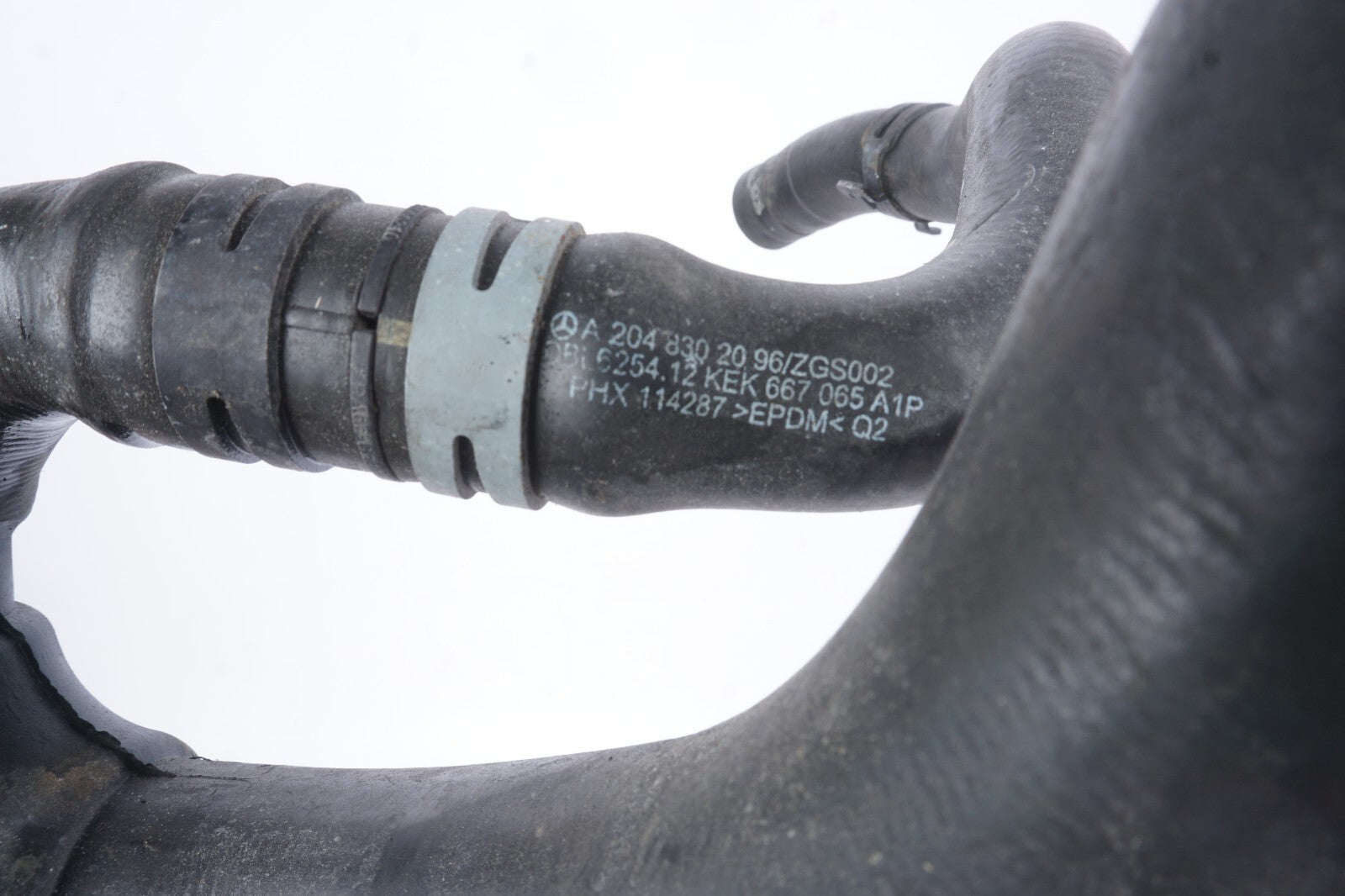 12-14 Mercedes W204 C250 Engine Coolant Hose Line Pipe  OEM
