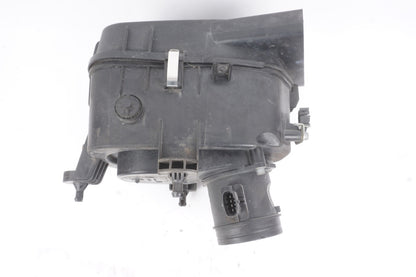 2014 - 2017 Maserati Ghibli M157 Right Engine Air Cleaner Filter Box OEM