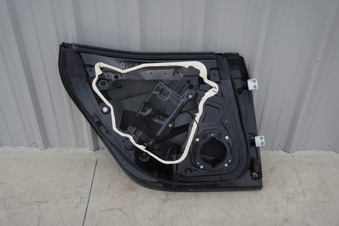 2014 - 2022 Maserati Ghibli Rear Door Shell Left Driver Side OEM