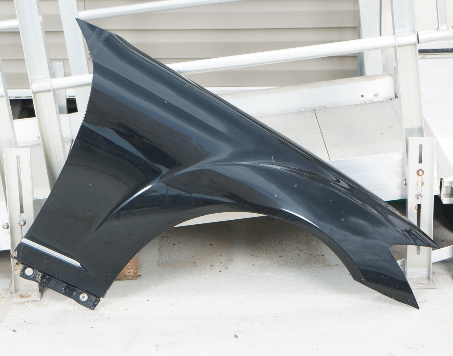 2007-2013 MERCEDES BENZ S550 W221 RIGHT SIDE FENDER SHELL COVER PANEL OEM