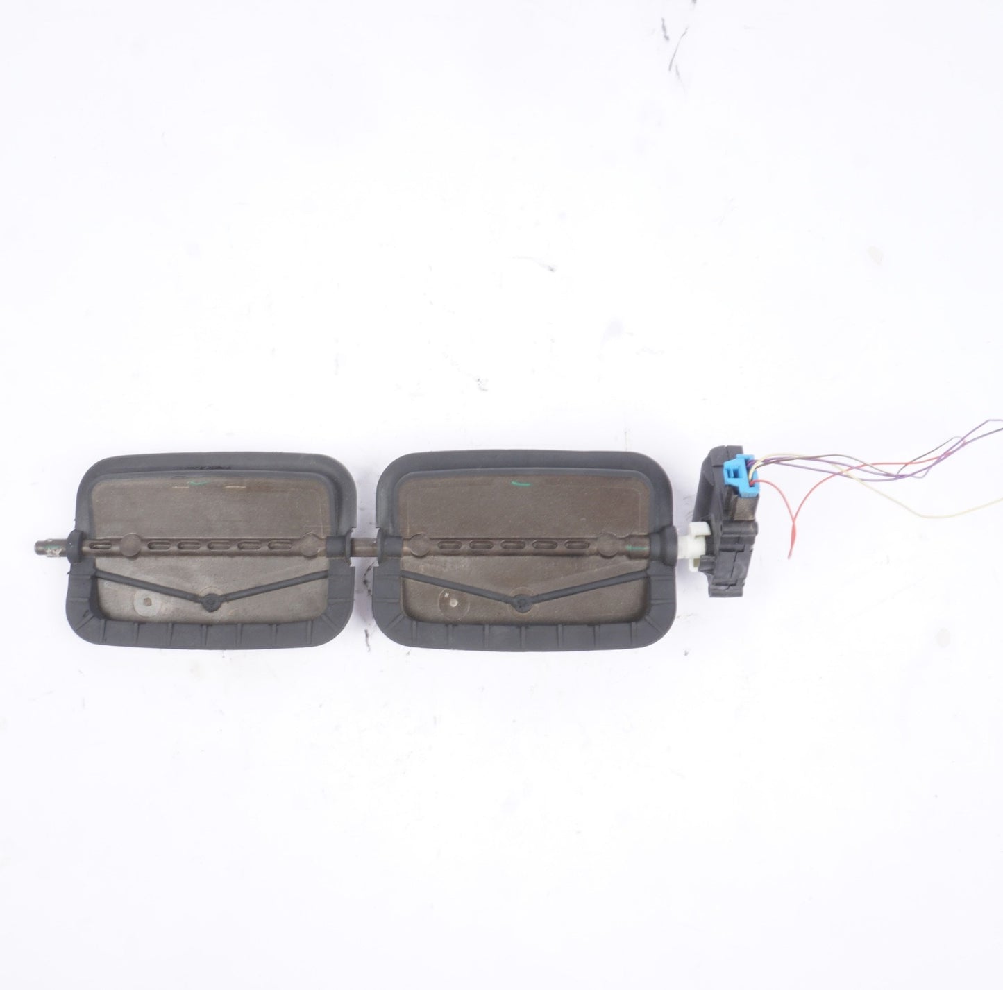 04-09 Audi A8L Heater AC HVAC Servo Air Flap Module OEM 4F0820511B
