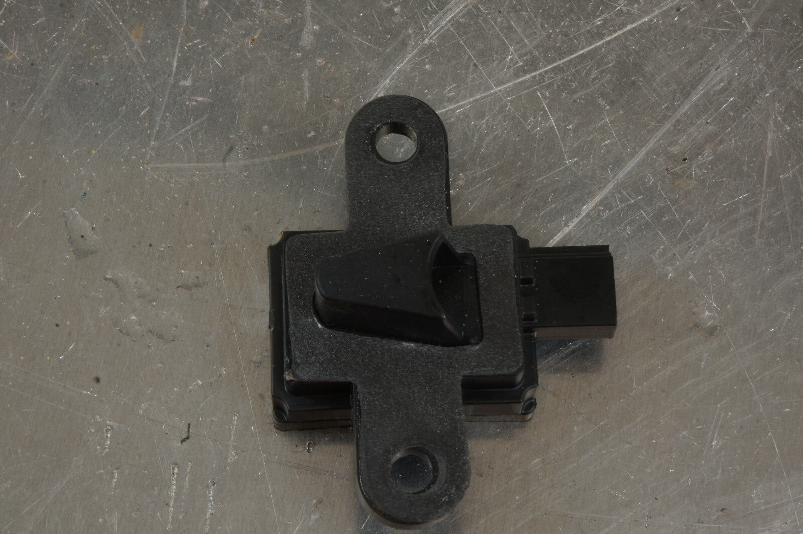 MERCEDES W251 ML GL R CLASS DOOR SENSOR A0038212751 OEM