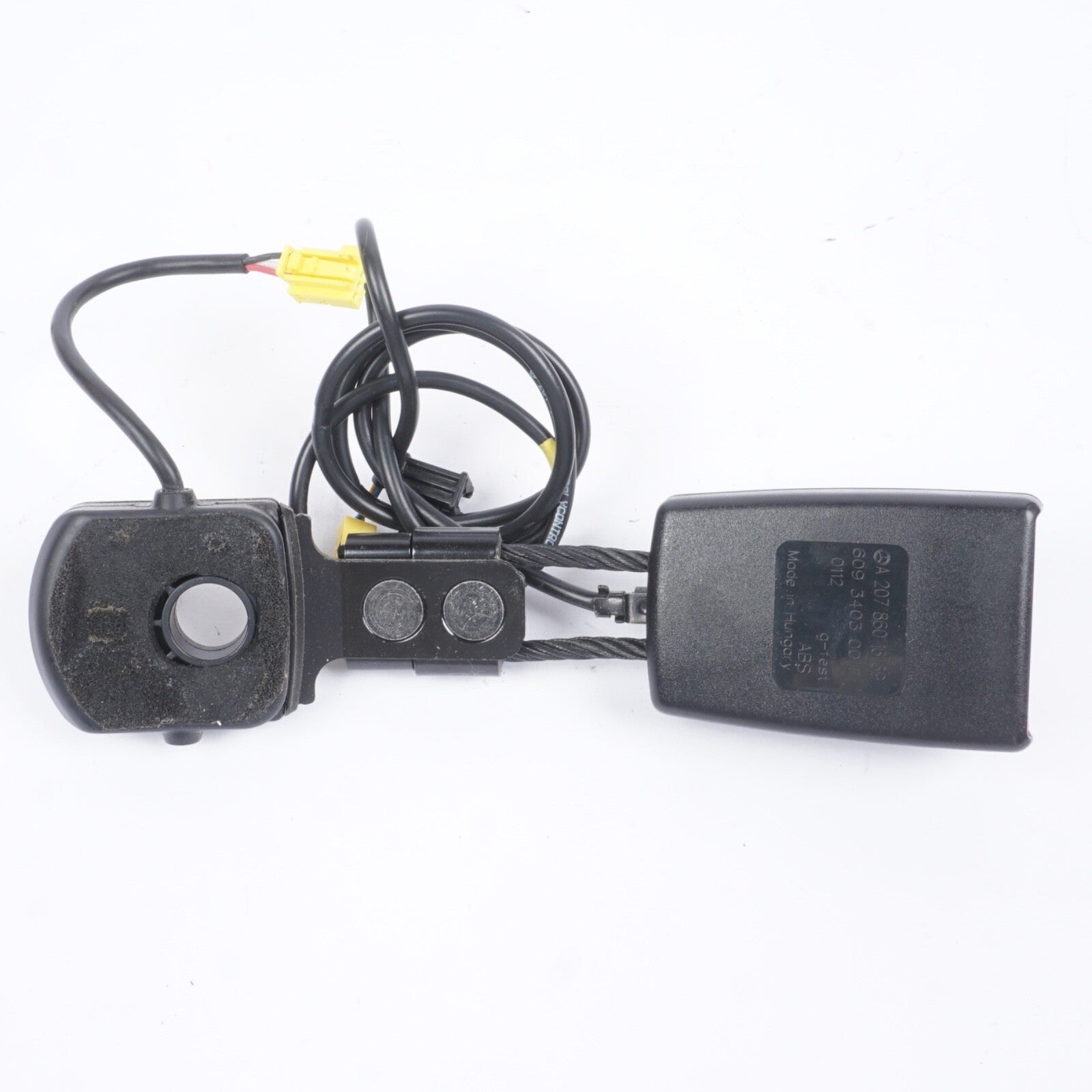 10-17 Mercedes W207 E350 E550 Front Right Seat Belt Buckle Black Oem