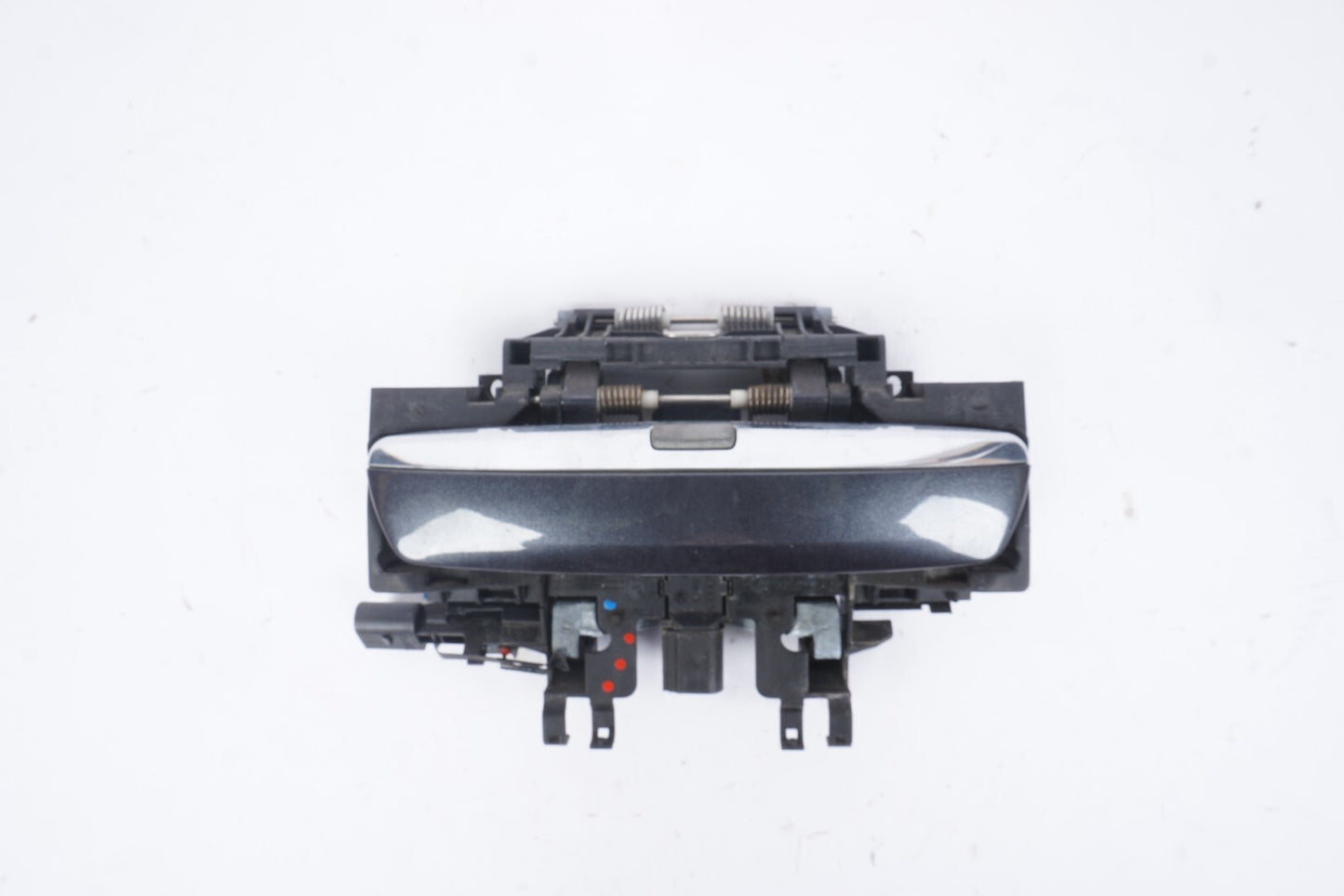 2004  - 2010 Audi A8 A8L Rear Left Driver Side Exterior Door Handle OEM
