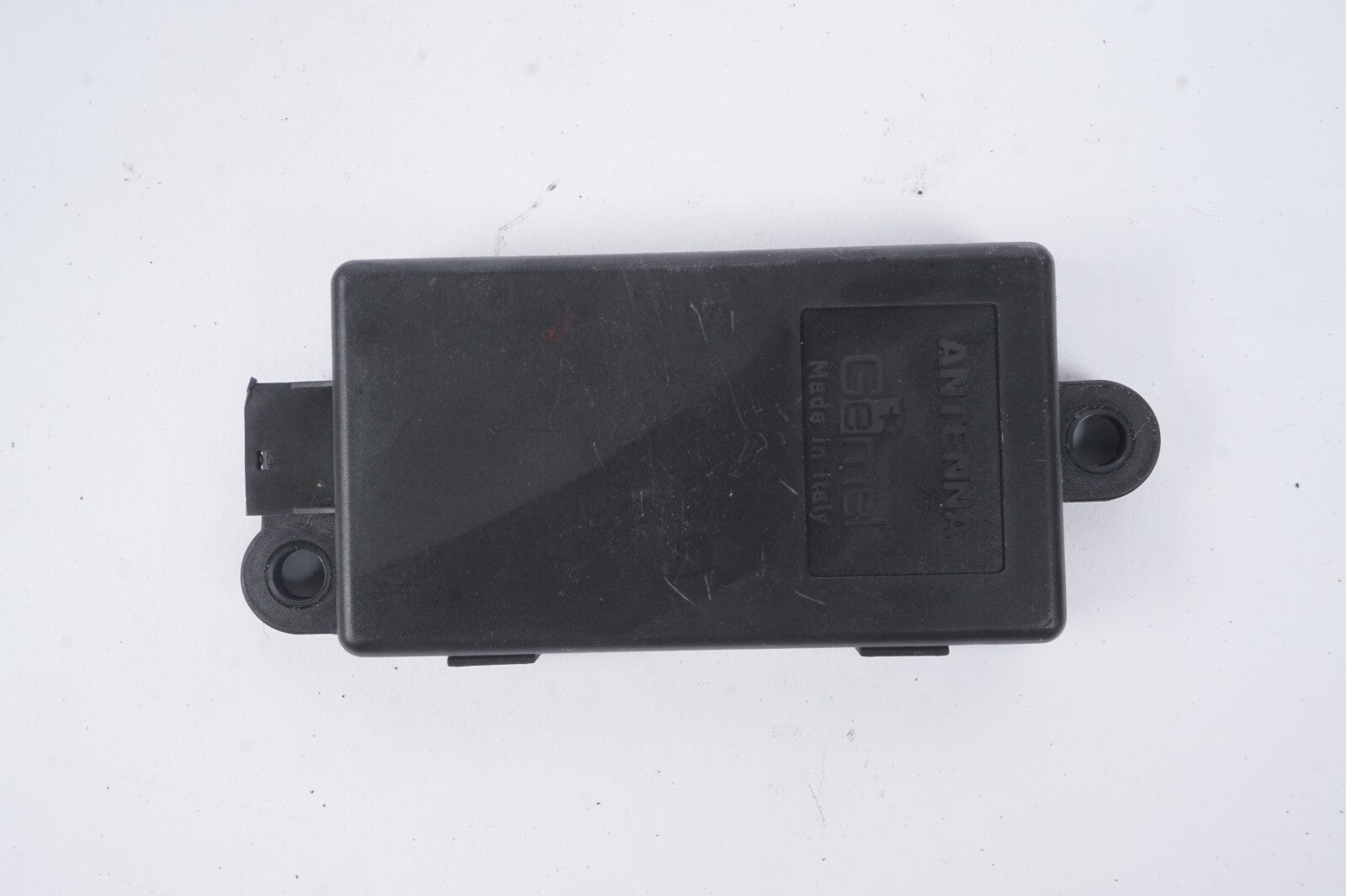 2006 - 2010  BMW 650i E63 E64 Alarm System Module Sensor 6950525 Rear Left OEM