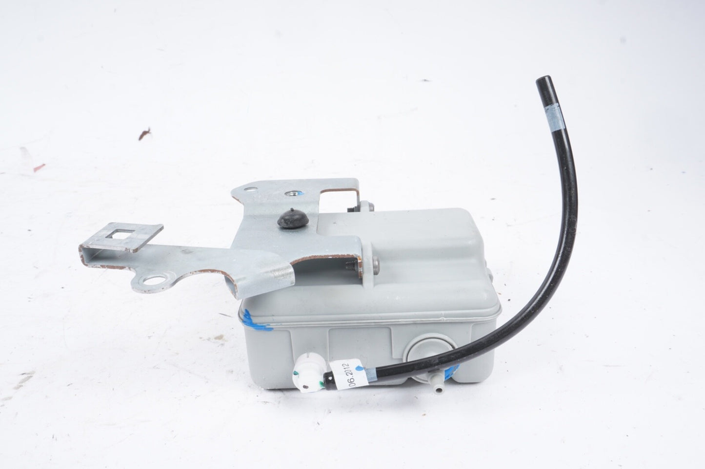 2012 - 2017 OEM Mercedes W222 S550 S600 E63 Vacuum Valve Pump Control Unit