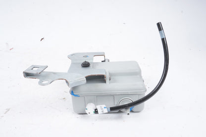 2012 - 2017 OEM Mercedes W222 S550 S600 E63 Vacuum Valve Pump Control Unit