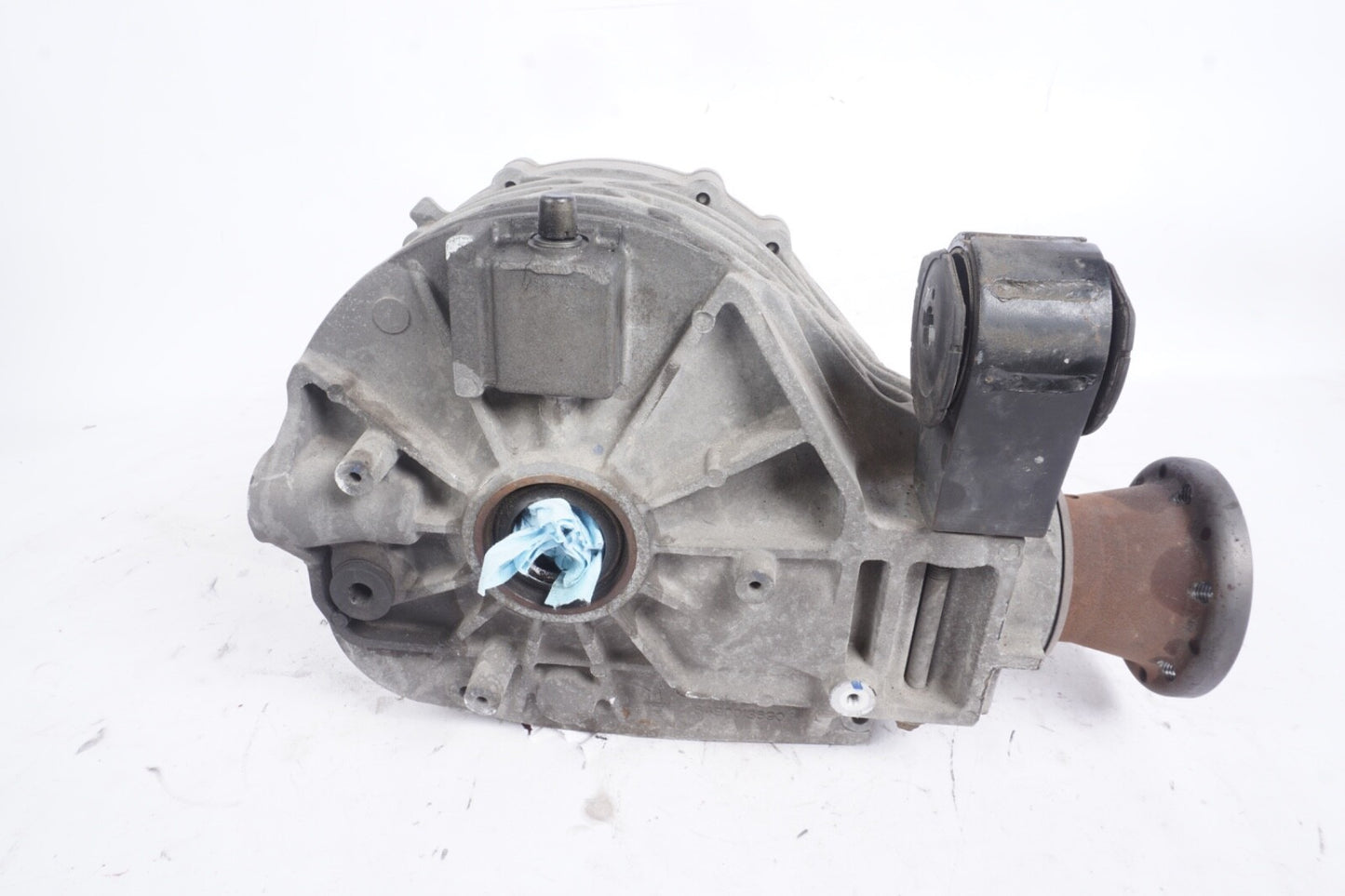 2014 2015 2016 2017 Maserati Ghibli Rear Differential Carrier Used 670009608