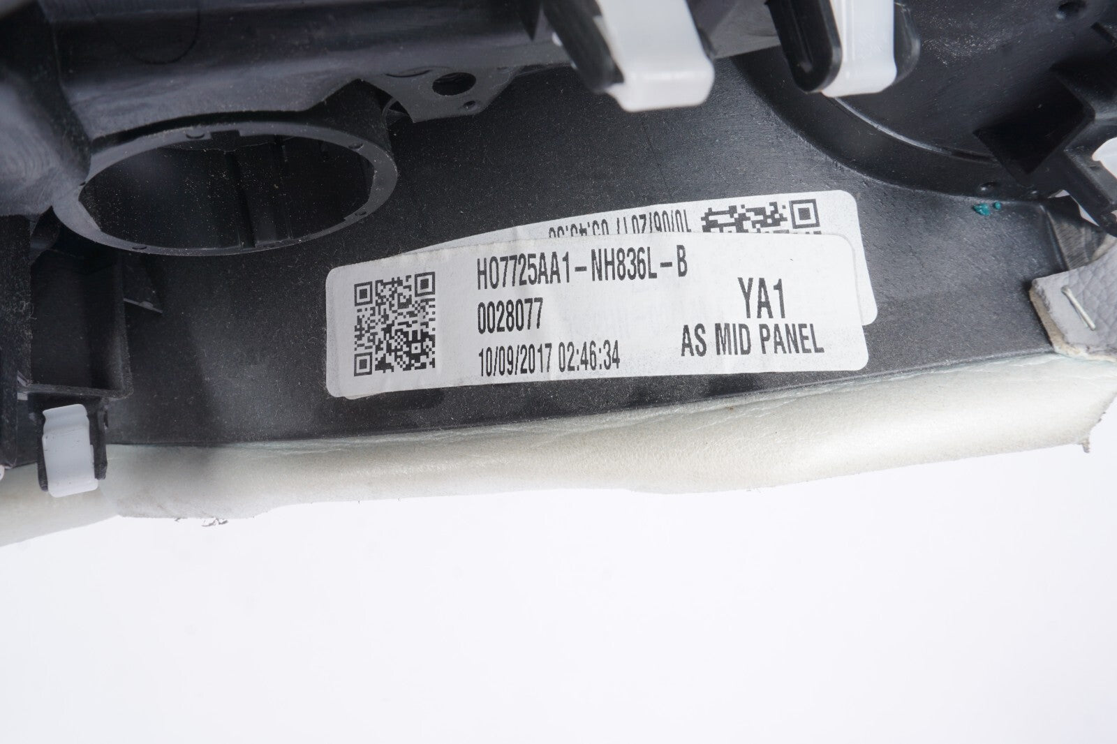 2018 - 2024 Honda Odyssey Dash Panel Bezel W/gear Selector Switch OEM