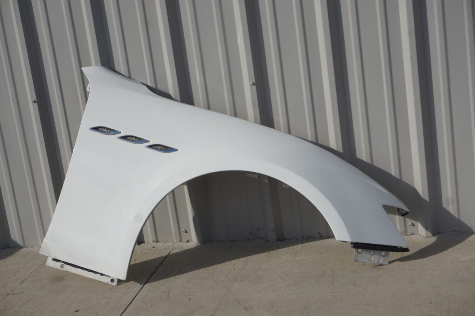 2014 - 2023 Maserati Ghibli Right Fender OEM