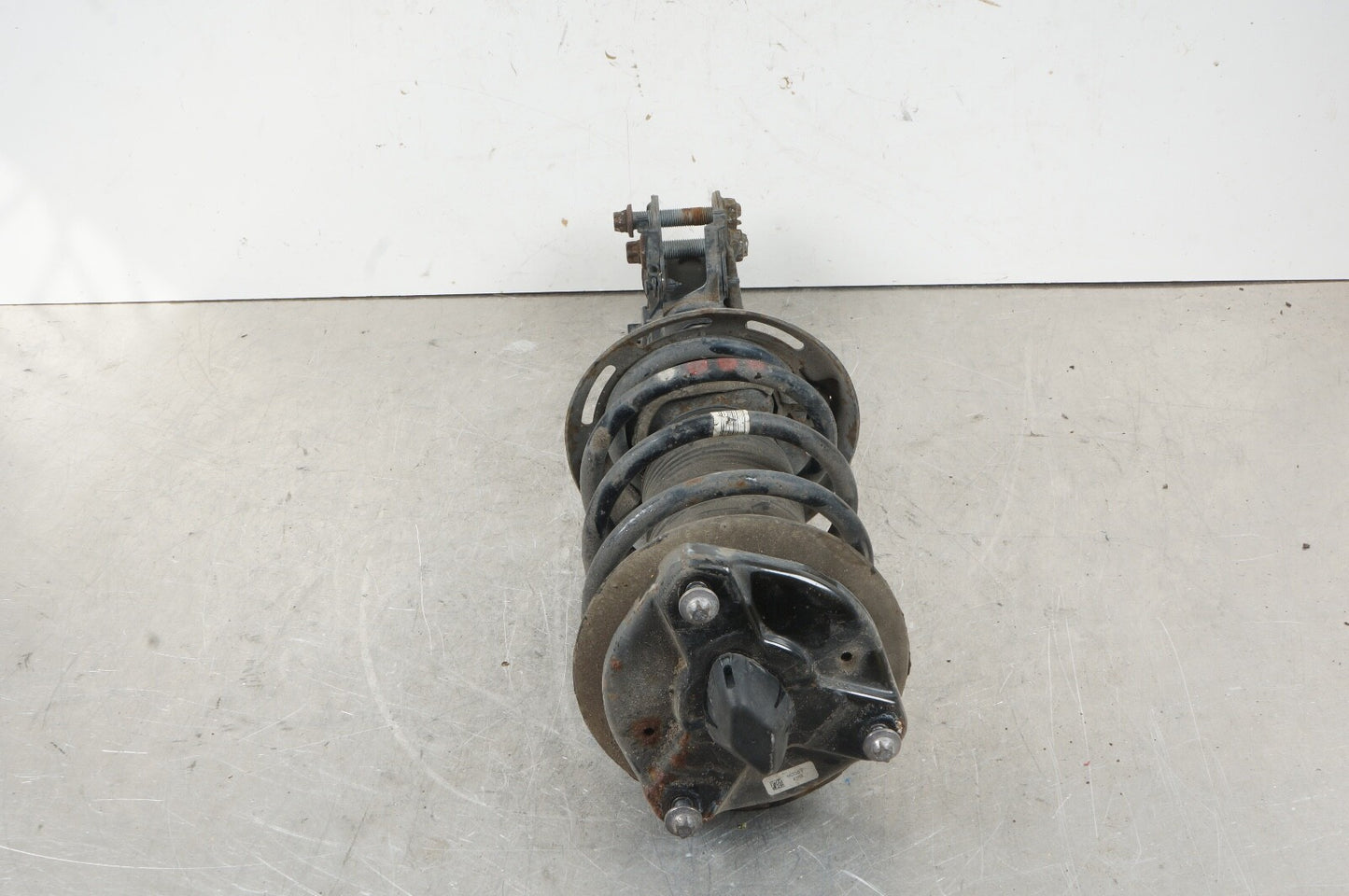 08-14 Mercedes W204 C300 C350 4Matic Front Right or Left Side Shock Strut OEM
