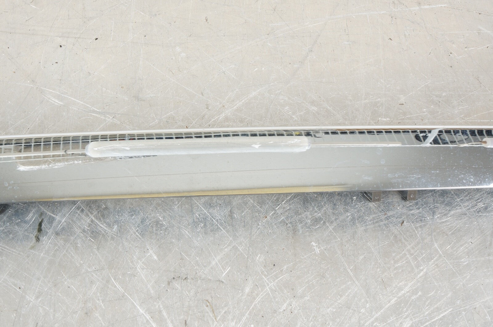 06-13 Mercedes W251 R350 R500 Rear Trunk Tailgate Handle Trim Cover Chrome OEM