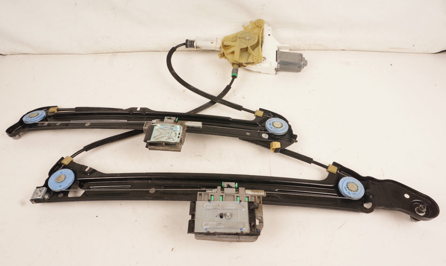 12-17 AUDI 4G A7 FRONT RIGHT PASS SIDE WINDOW REGULATOR w/ MOTOR 8K0959802B OEM