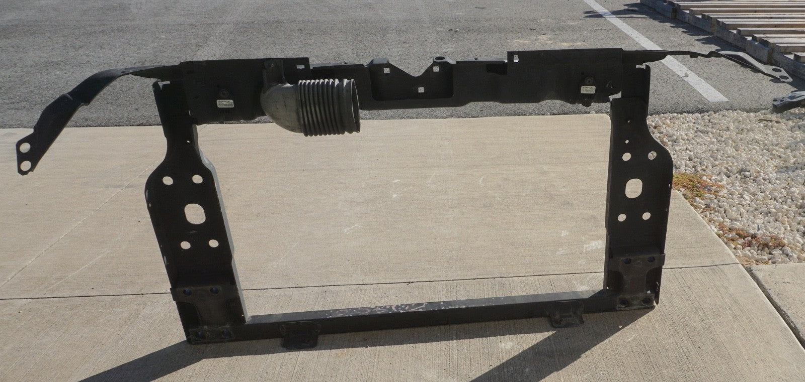 2012 - 2017 FIAT 500 POP 2 DOOR RADIATOR CORE SUPPORT NO SHIPPING
