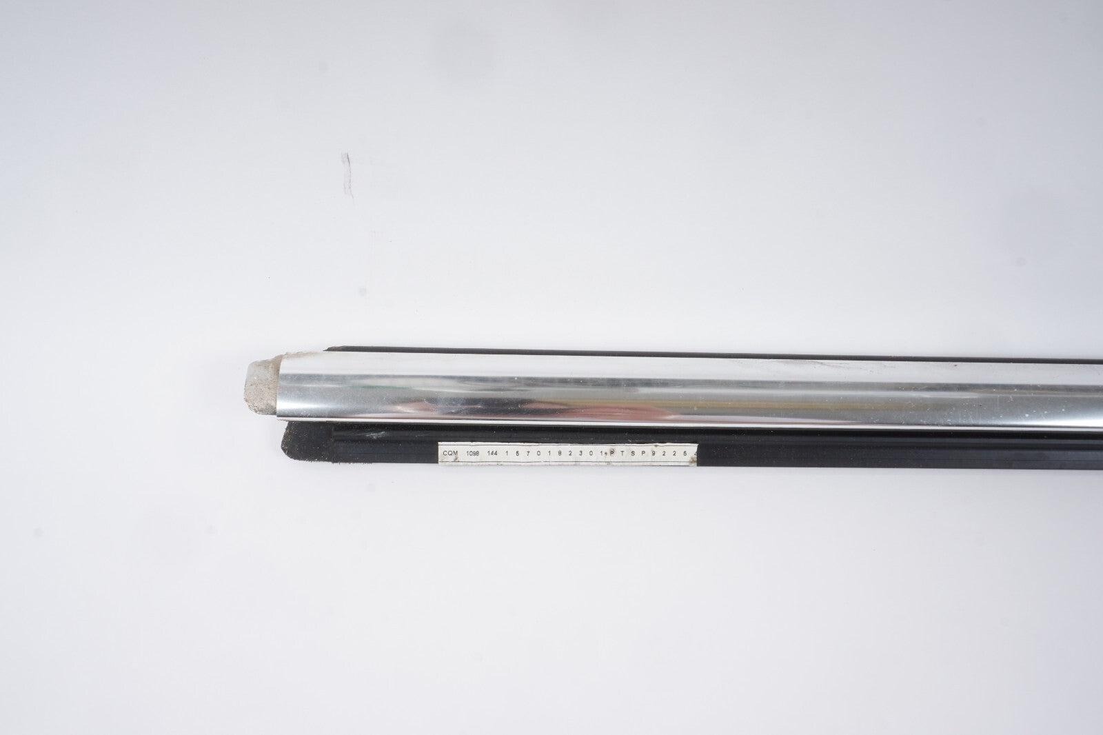 2014 - 2019 MASERATI GHIBLI FRONT LEFT DRIVER WINDOW CHROME BELT MOLDING OEM