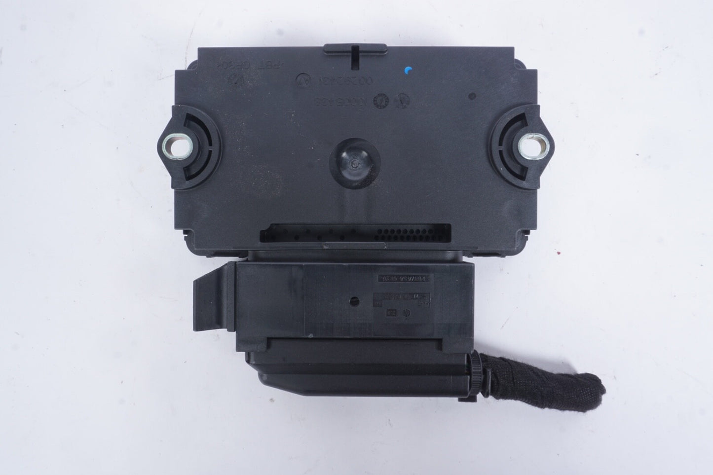 2011-2018 PORSCHE CAYENNE 958 ELECTRIC PARKING BRAKE CONTROL MODULE 7P0907801C