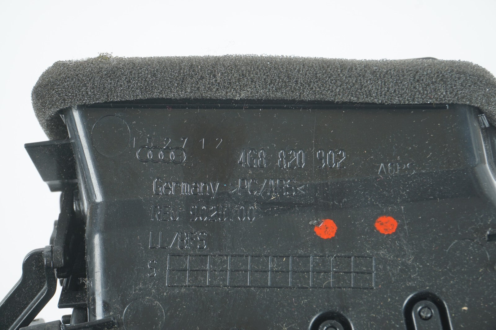 2012 - 2015 AUDI A7 DASH AC HEATER AIR VENT LEFT & RIGHT OEM