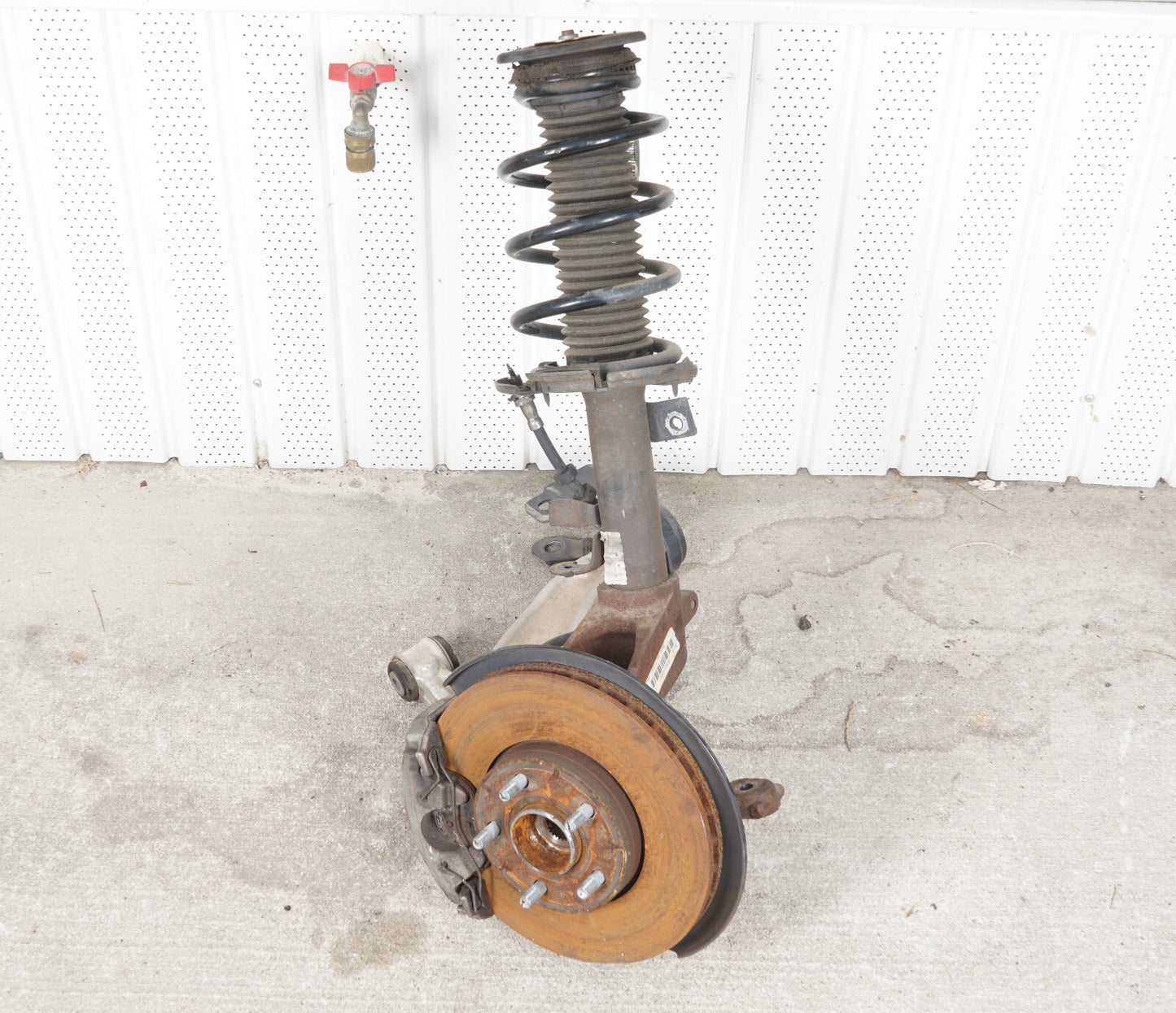 16 17 18 FORD FOCUS FRONT RIGHT PASSENGER SPINDLE KNUCKLE & SHOCK STRUT OEM