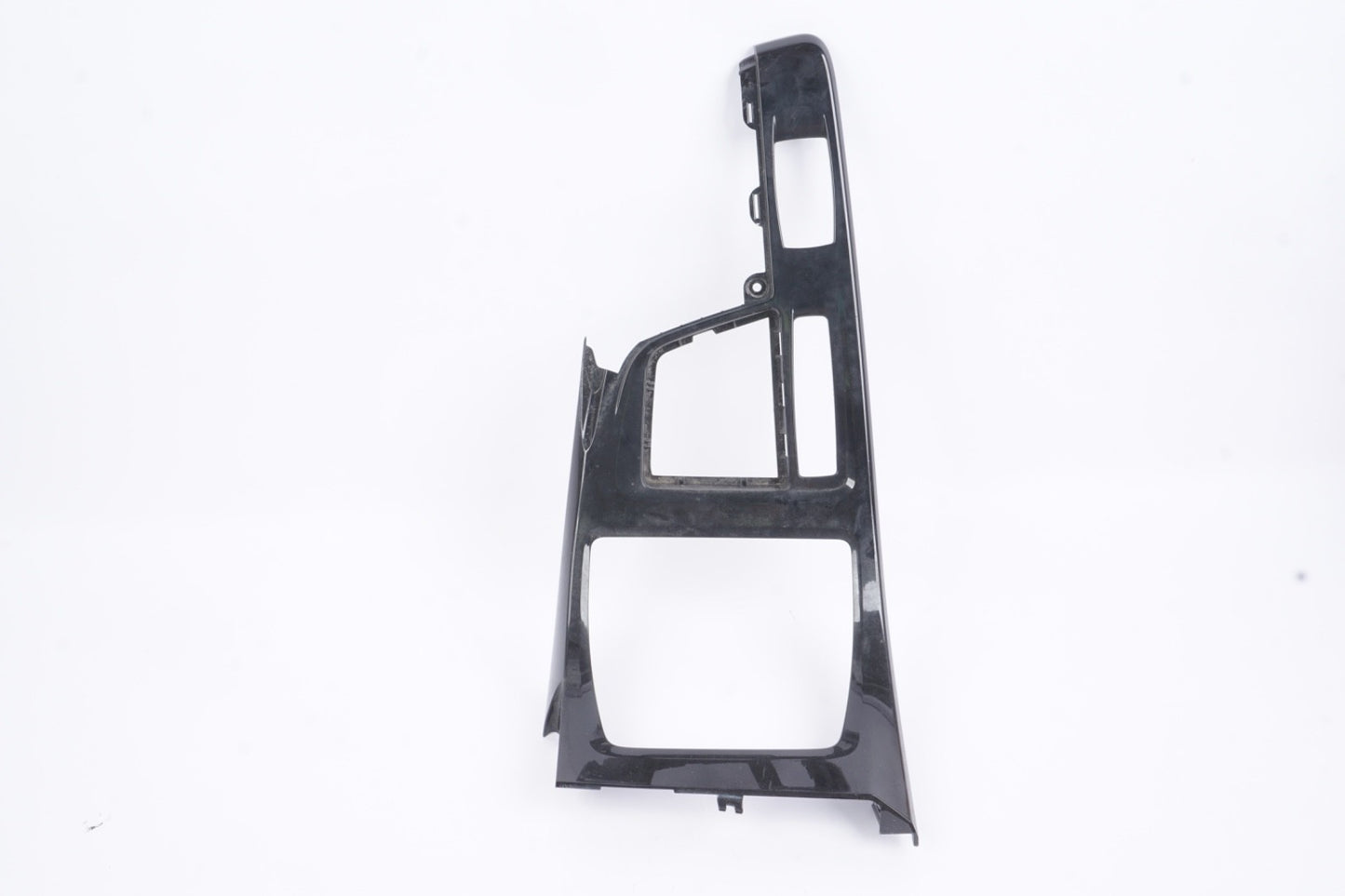 2018-2023 BMW X2 F39 FRONT CENTER CONSOLE SHIFTER BOOT BEZEL BLACK TRIM 9292547