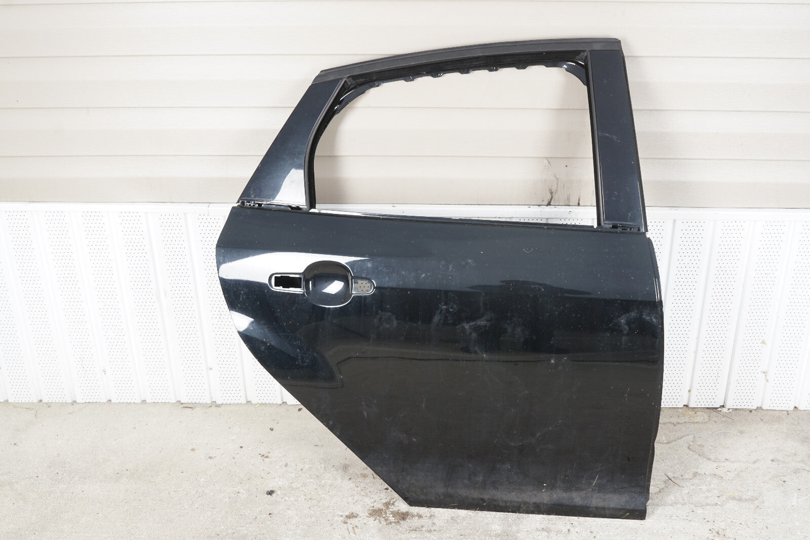16 17 18 FORD FOCUS REAR RIGHT PASSENGER SIDE DOOR SHELL OEM