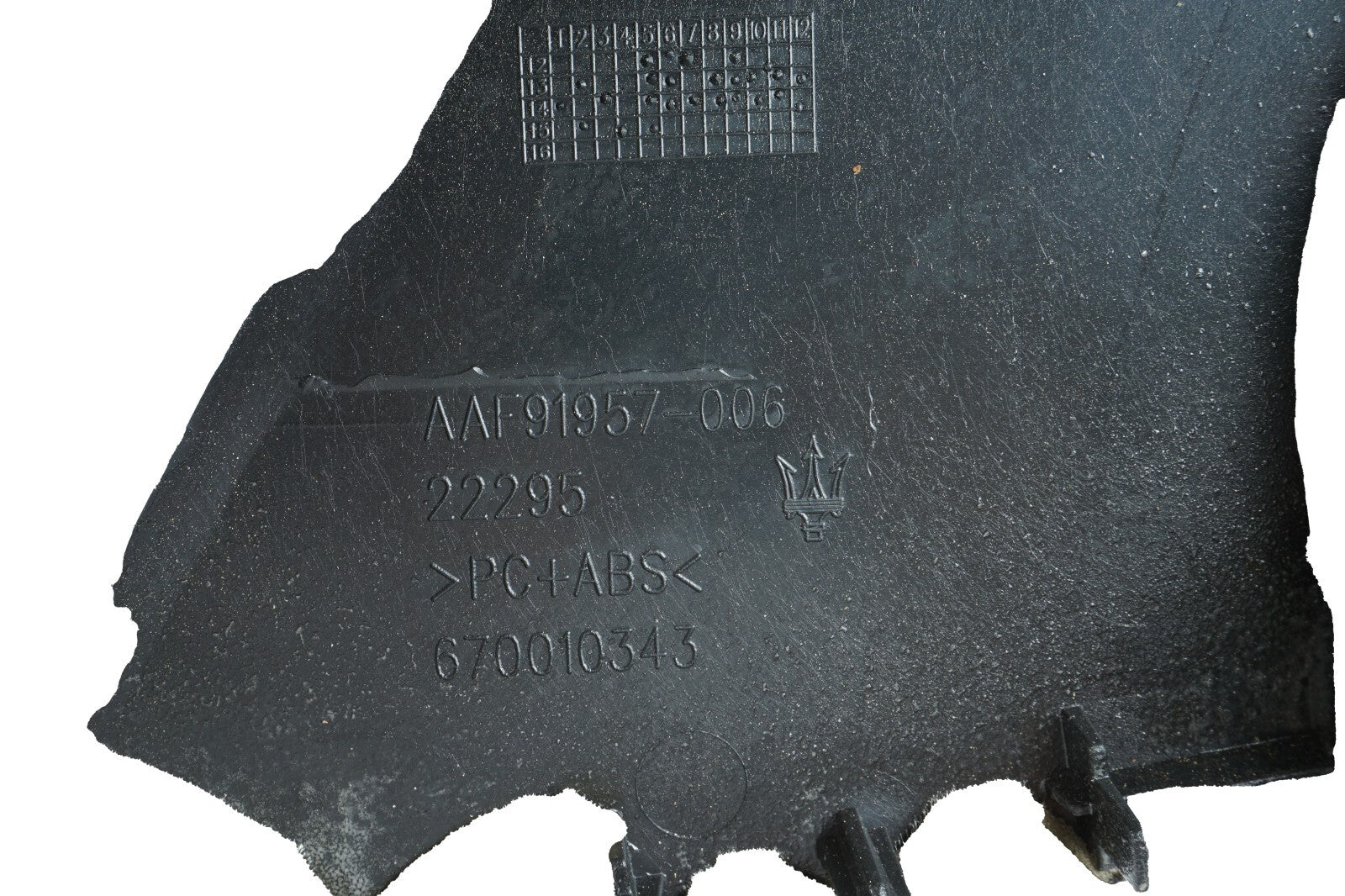 14-17 MASERATI QUATTROPORTE REAR RIGHT PASS  SIDE C PILLAR COVER TRIM PANEL OEM