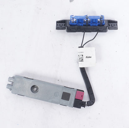 08-14 Mercedes C250 C300 C350 Radio Antenna Amp Amplifier A2048209489  OEM