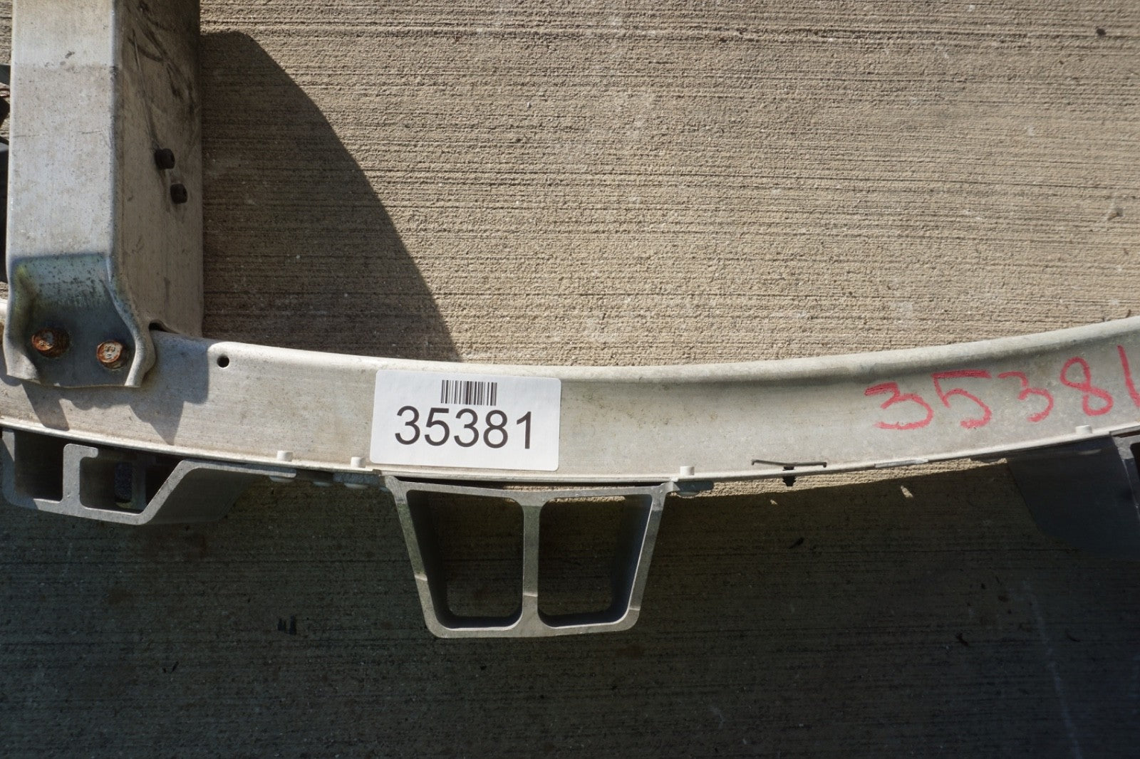 2012 - 2015 BMW 650I 640i FRONT BUMPER REINFORCEMENT CRASH IMPACT BAR OEM