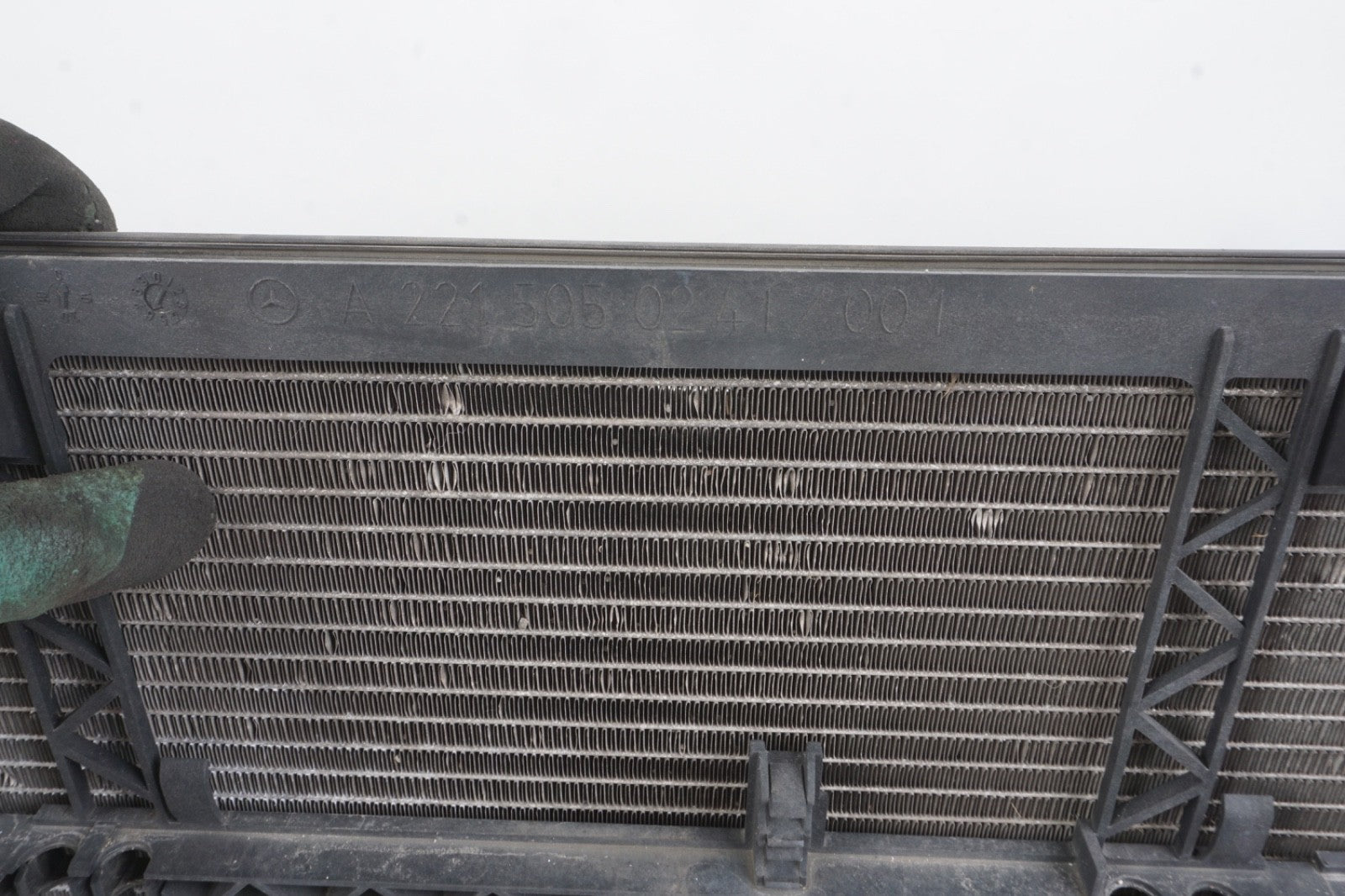 2007 - 2013 Mercedes W221 S550 CL550 CL63 AC A/C Air Conditioning Condenser OEM