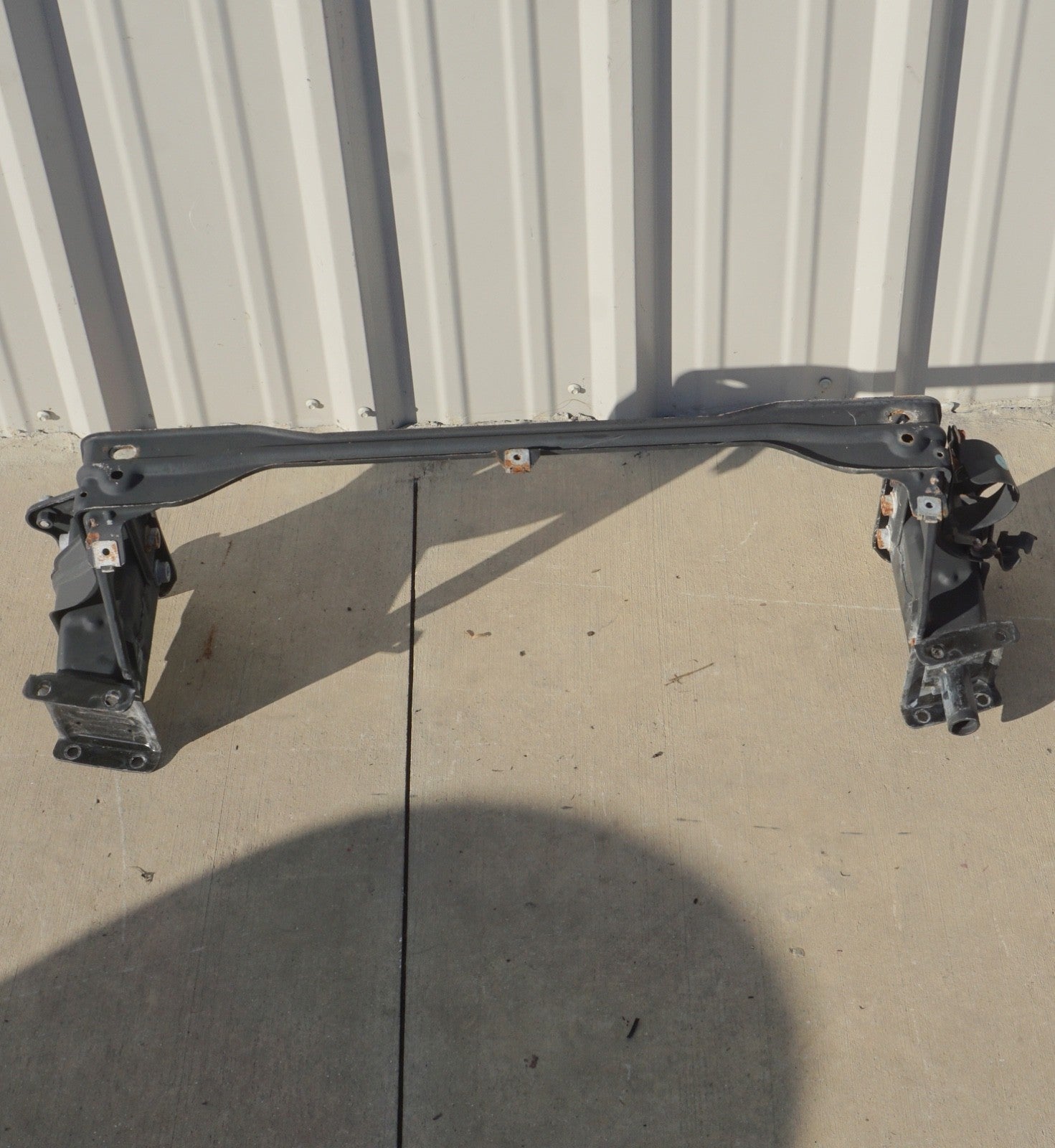 2007-2013 Mercedes W221 S550 Lower Radiator Core Support Bar Bracket Frame OEM