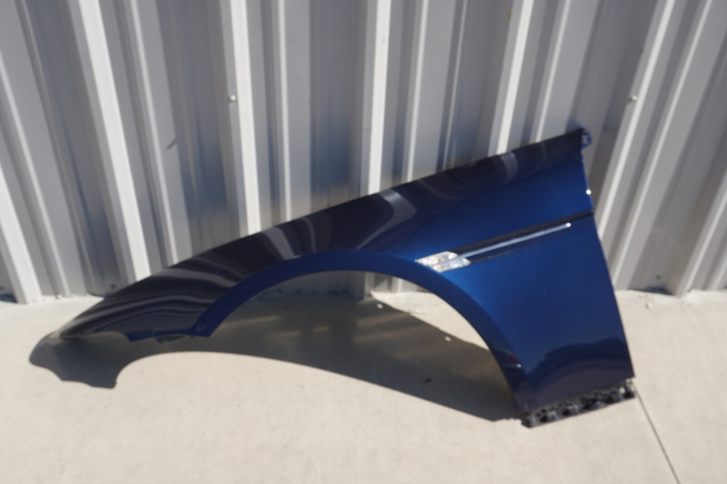 04-10 OEM BMW E63 E64 645 650 M6 Front Left Driver Side Fender Panel