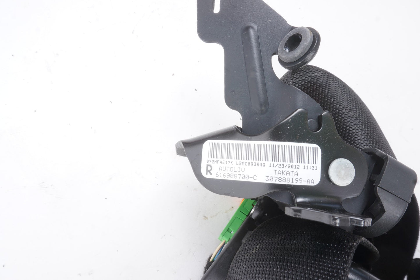 10-17 Mercedes W207 E350 Coupe Front Right Passenger Seat Belt Retractor OEM