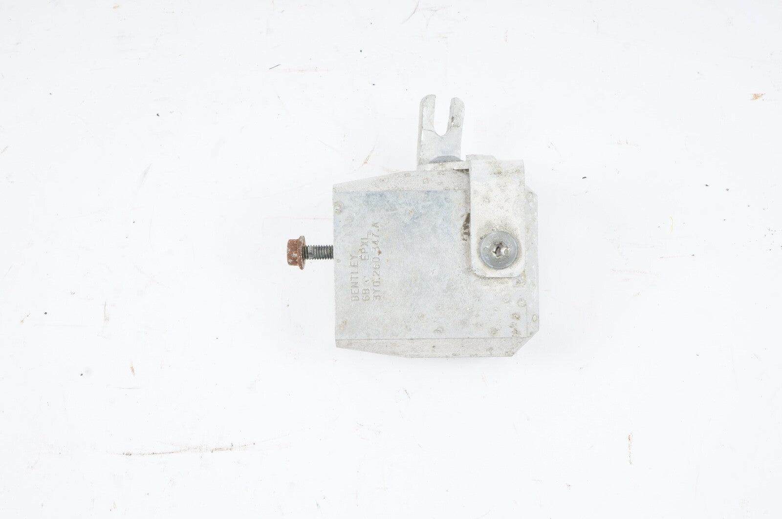 2010 - 20 20 Bentley Mulsanne AC A/C Air Condition Hose Pipe Line Connector