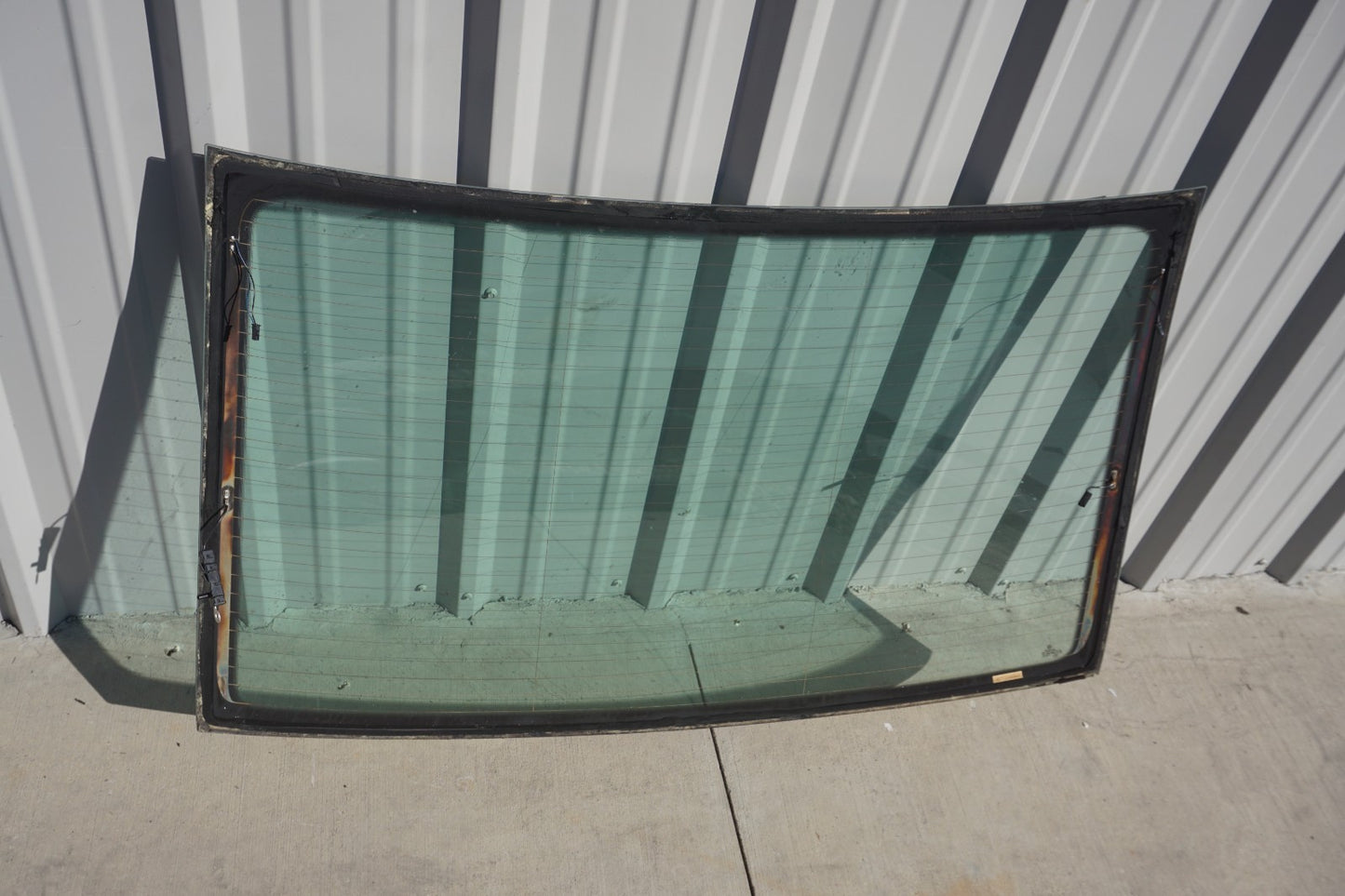 2014-2017 Volkswagen Passat Rear Back Windshield Window Glass OEM