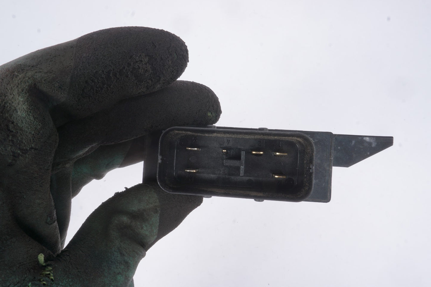 2011 - 2018 AUDI A8 QUATTRO FUEL DELIVERY COMPUTER CONTROL MODULE OEM
