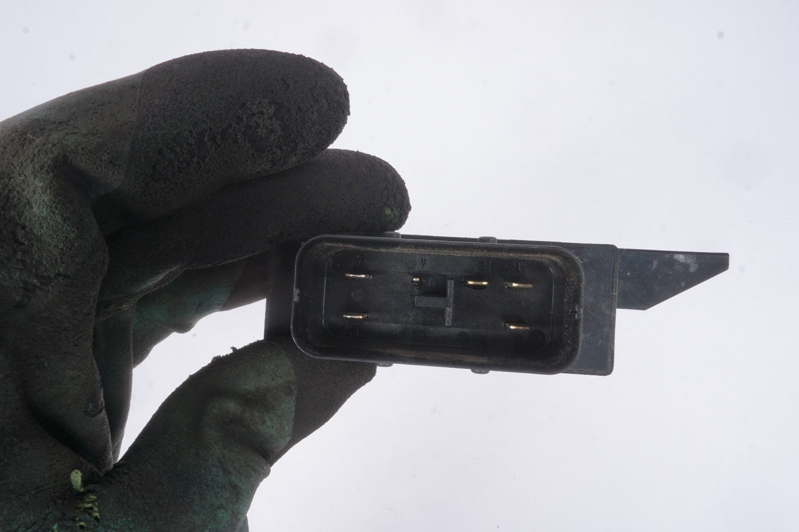 2011 - 2018 AUDI A8 QUATTRO FUEL DELIVERY COMPUTER CONTROL MODULE OEM