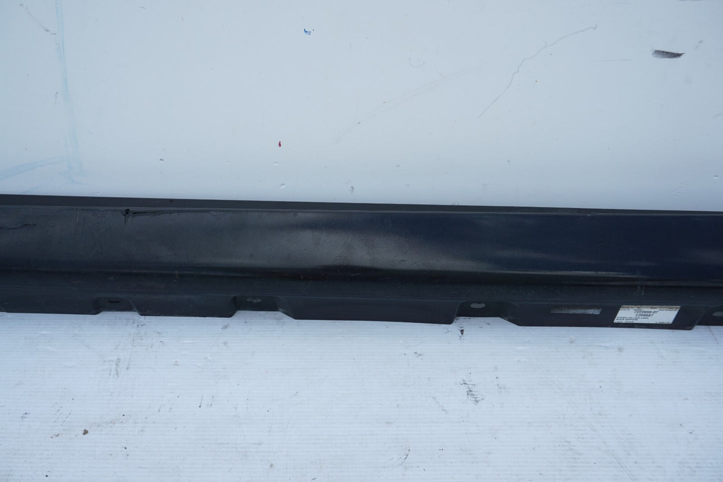 2010-2017 BMW 535I GT 550GT LEFT DRIVER SIDE SKIRT ROCKER PANEL OEM