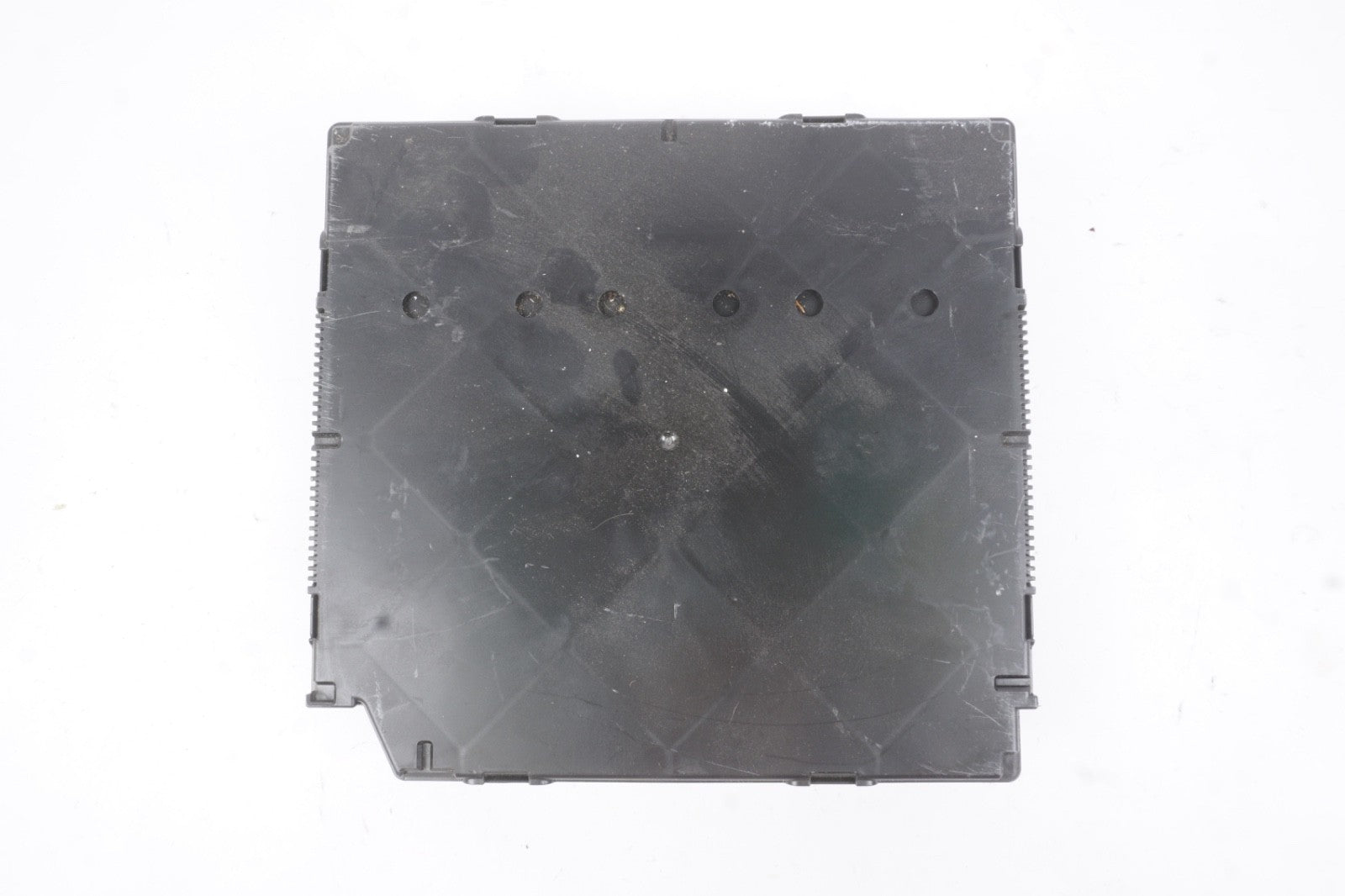 2014 Volkswagen Passat Body Control Computer Module BCM BCU OEM