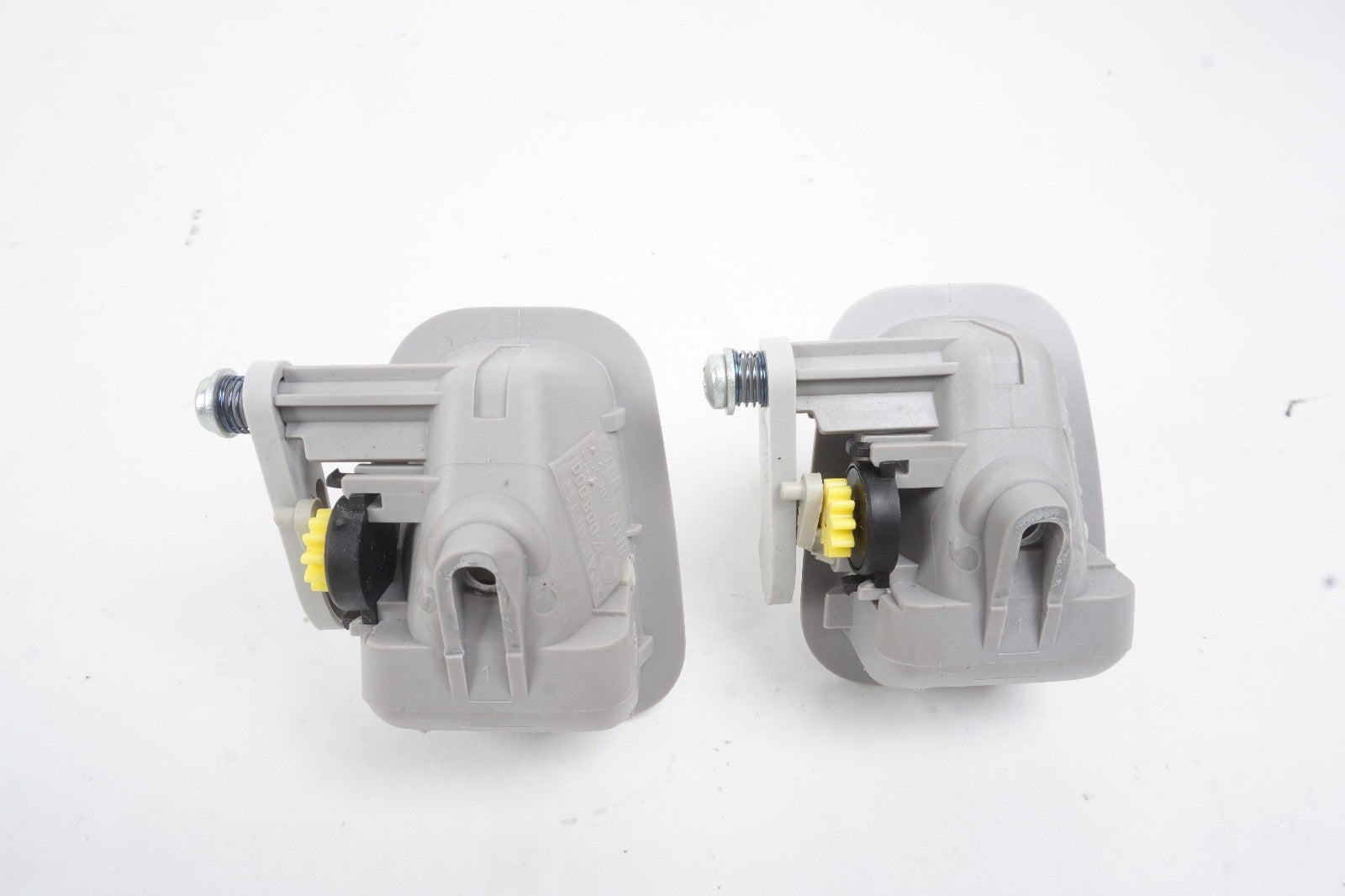 2014 - 2014 BMW 650i Rear Roof Coat Hanger Clip Hook 2pcs OEM