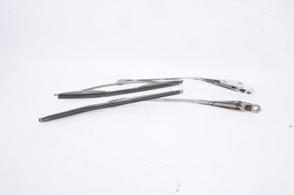 MERCEDES  WIPER ARM 110 820 0344  W110 W111 W112  230S 220S LEFT RIGHT SIDE