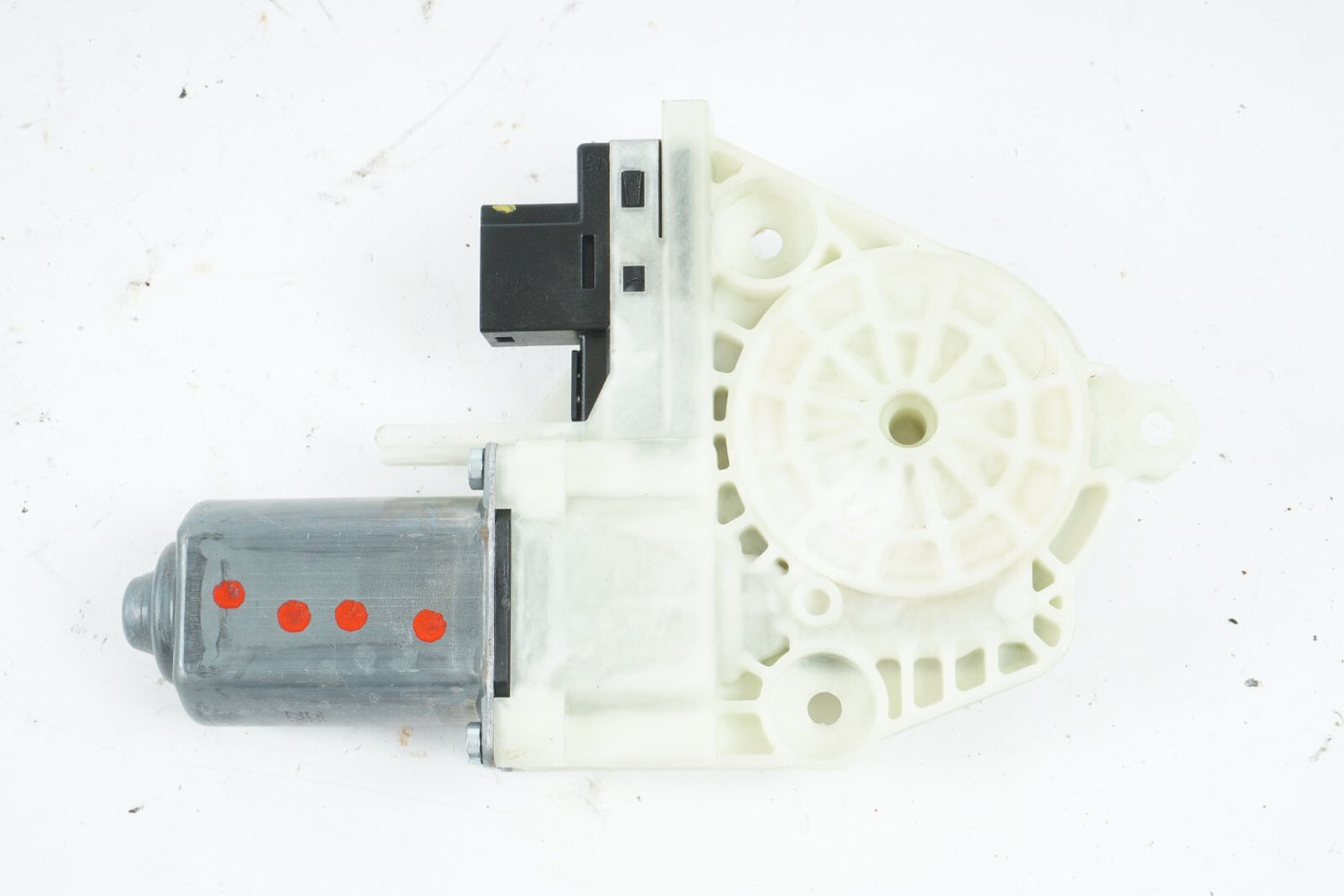 10 - 16 PORSCHE PANAMERA REAR RIGHT PASSENGER SIDE DOOR WINDOW MOTOR OEM