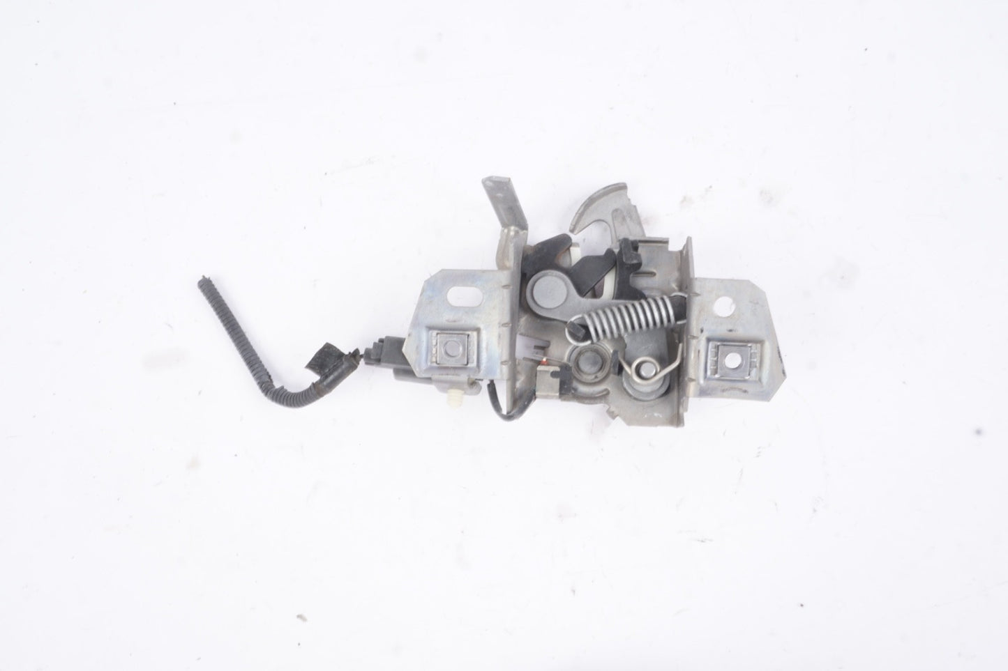 2006-2013 Volvo C70 2.5L At Fwd Convertible 2-Door Hood Latch Lock Unit 30716529