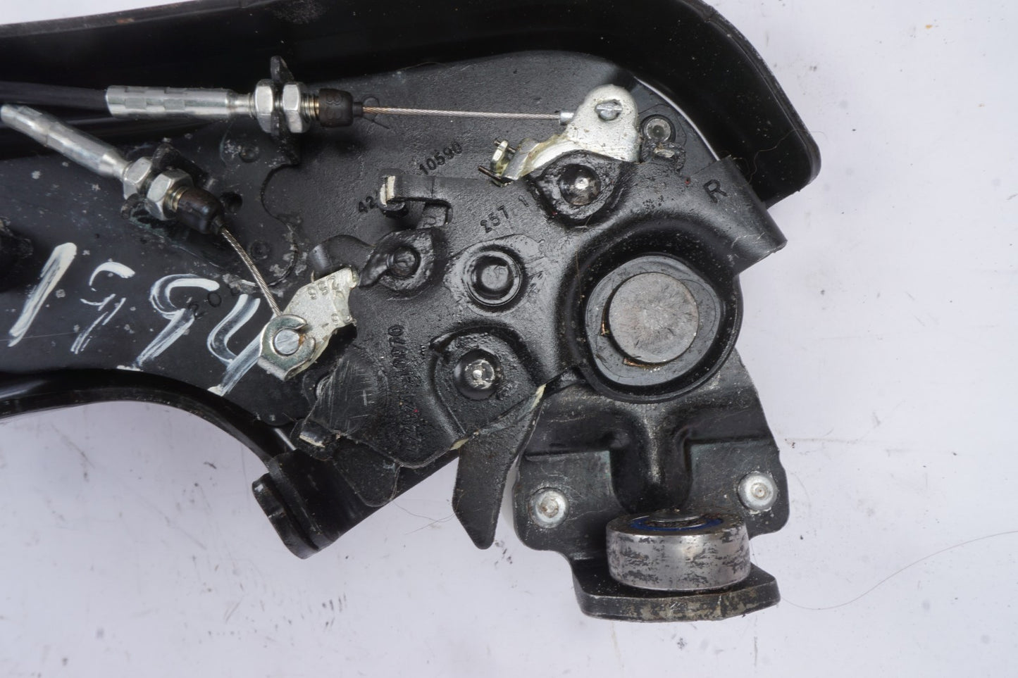 2018 - 2024 Honda Odyssey Rear Left Door Lower Roller Hinge OEM