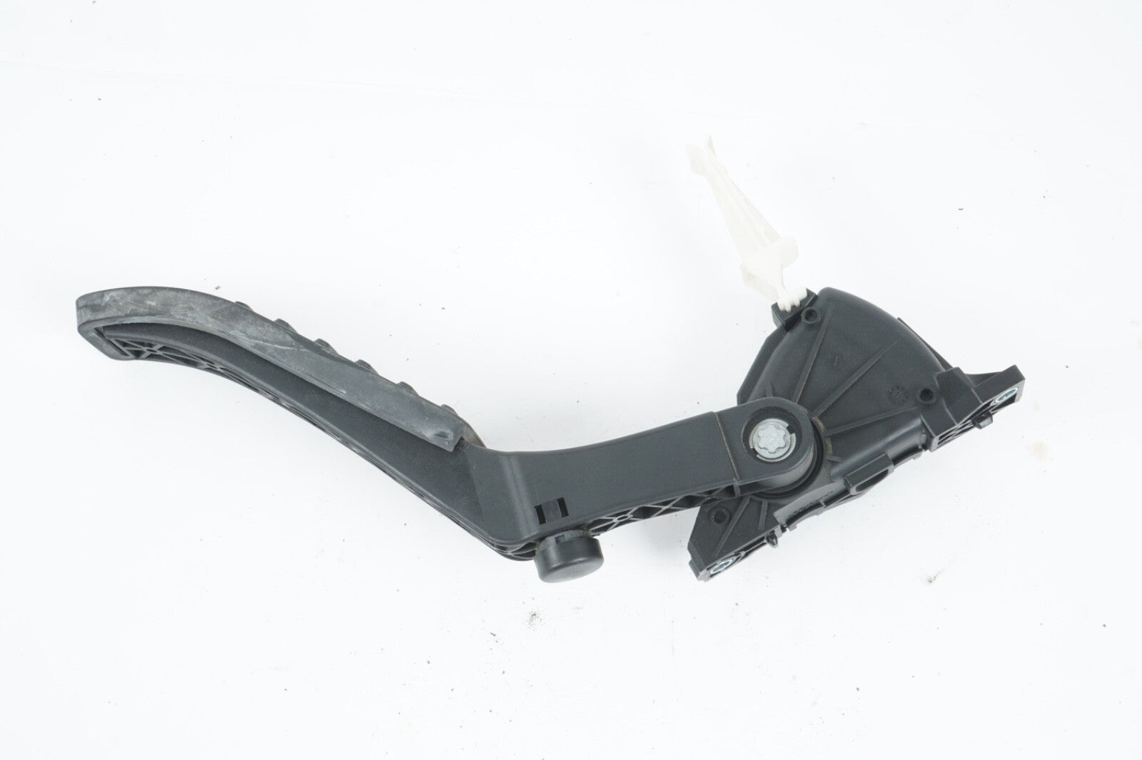 2011 - 2014 PORSCHE CAYENNE GAS PEDAL ACCELERATOR 7L0723507D OEM