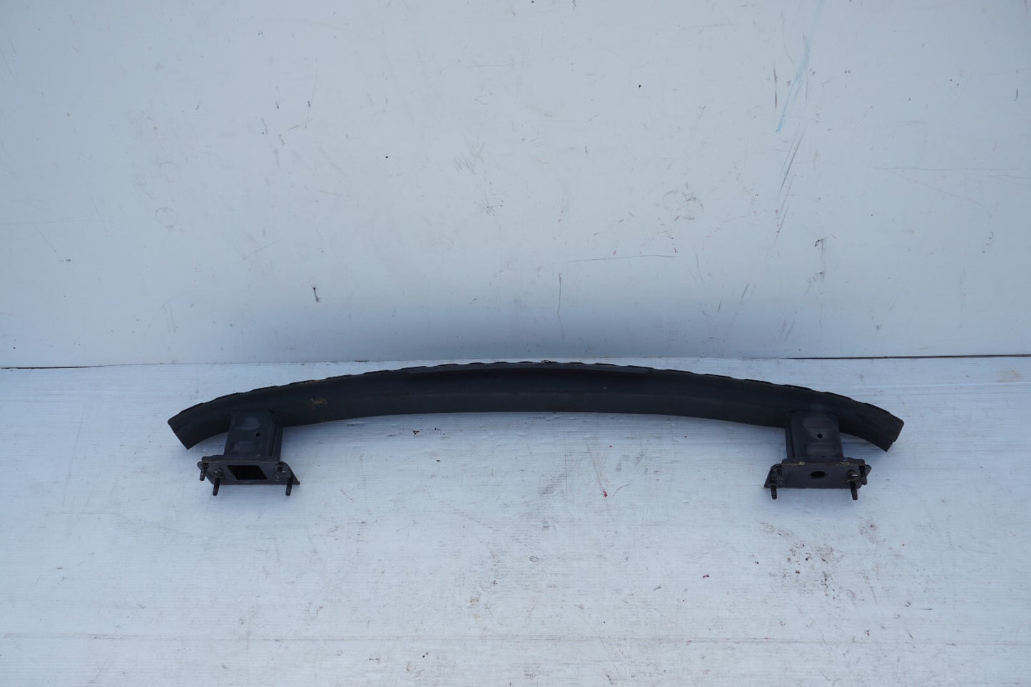 12 - 14 Mercedes C250 C300 C350 REAR BUMPER REINFORCEMENT A2076100114 OEM