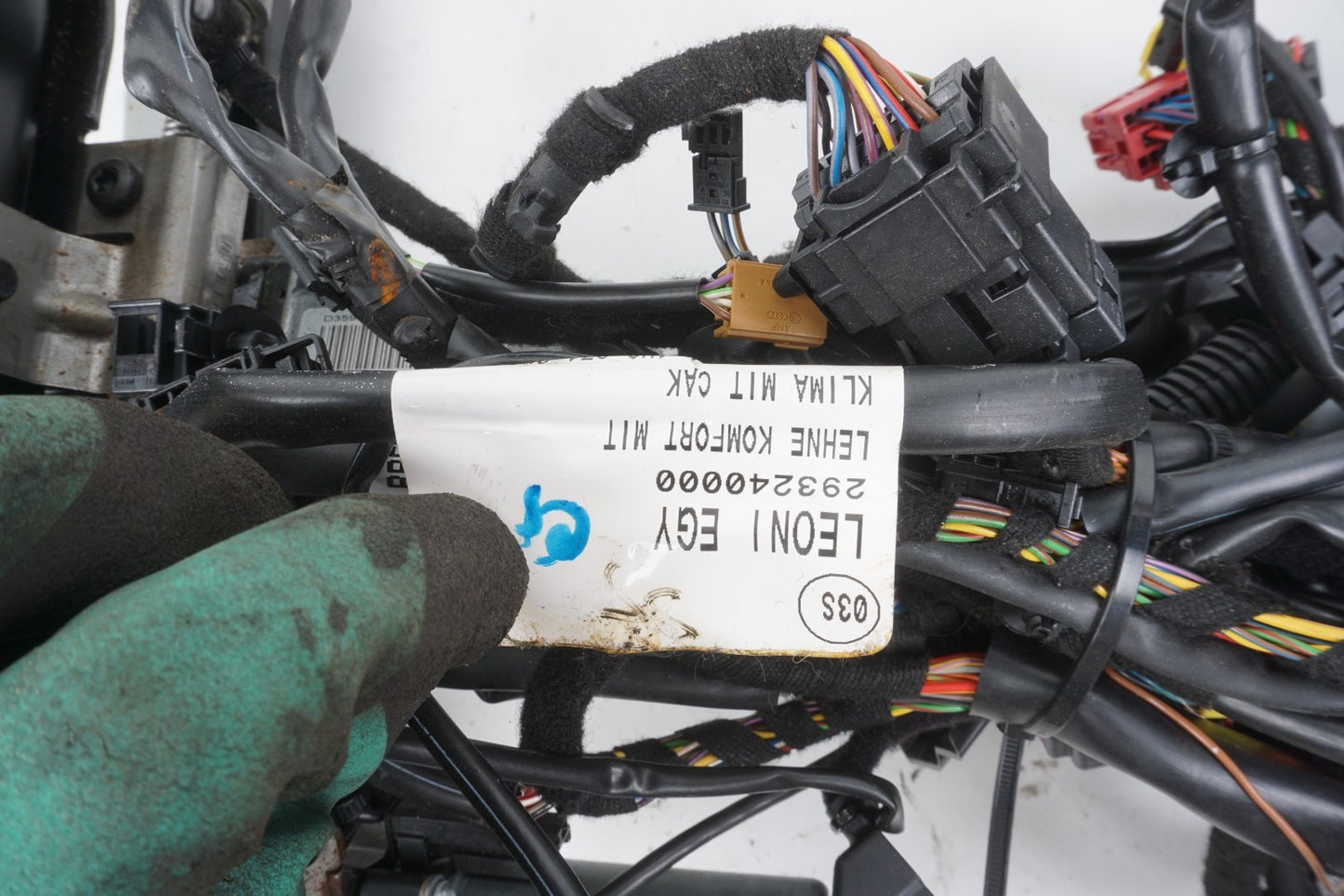 2011-2017 Audi A8 Front Right Passenger Seat Track Rail & Motors OEM
