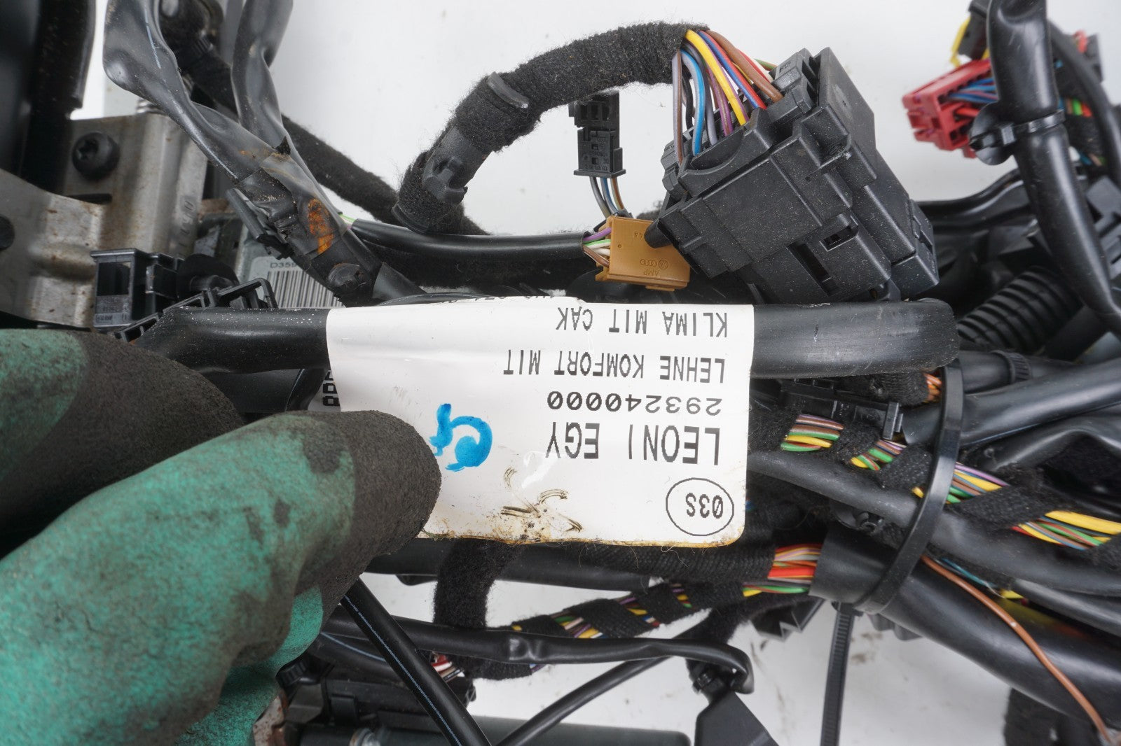 2011-2017 Audi A8 Front Right Passenger Seat Track Rail & Motors OEM