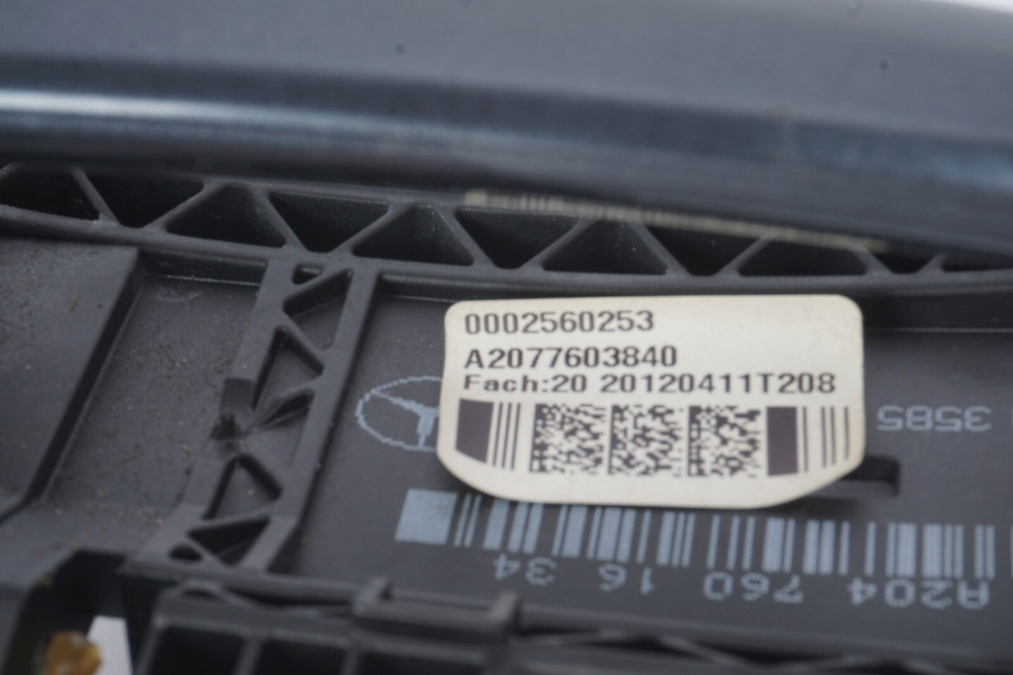 10-17 MERCEDES E350 E400 E400 E550 (W207) RIGHT FRONT PASSENGER DOOR HANDLE
