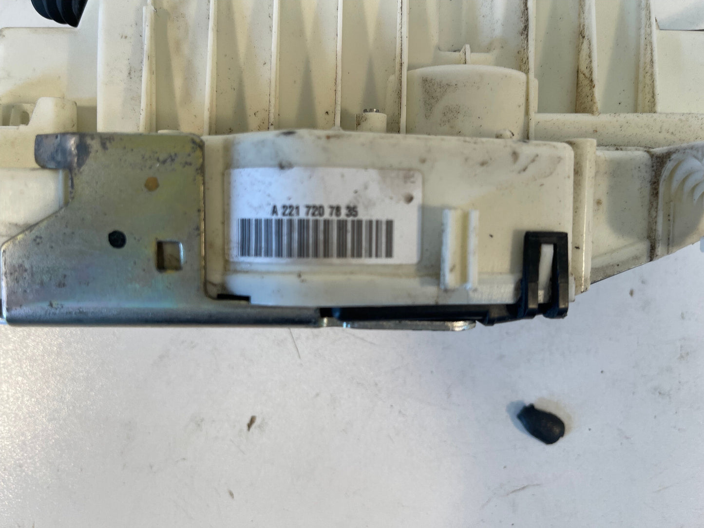 2007 -2013 MERCEDES S550 FRONT RIGHT PASSENGER SIDE DOOR LOCK LATCH ACTUATOR OEM