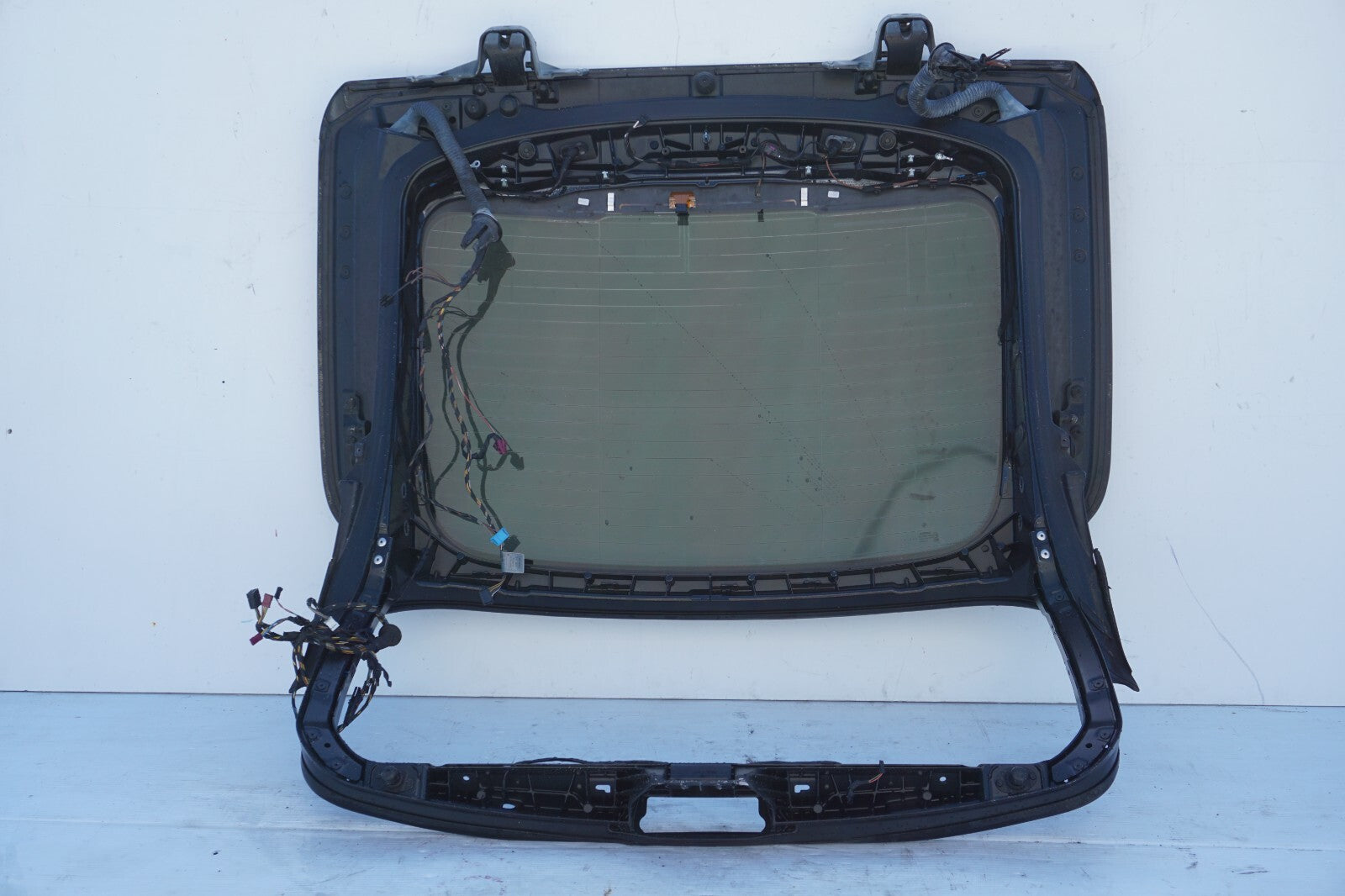 10-17 BMW 535 550 GT Rear Boot Door Trunk Lid Shell Tail Gate w/Glass F07 