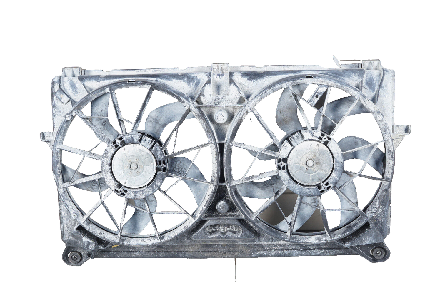 05 06 07 CHEVY SILVERADO ENGINE COOLING FAN W/ SHROUD OEM